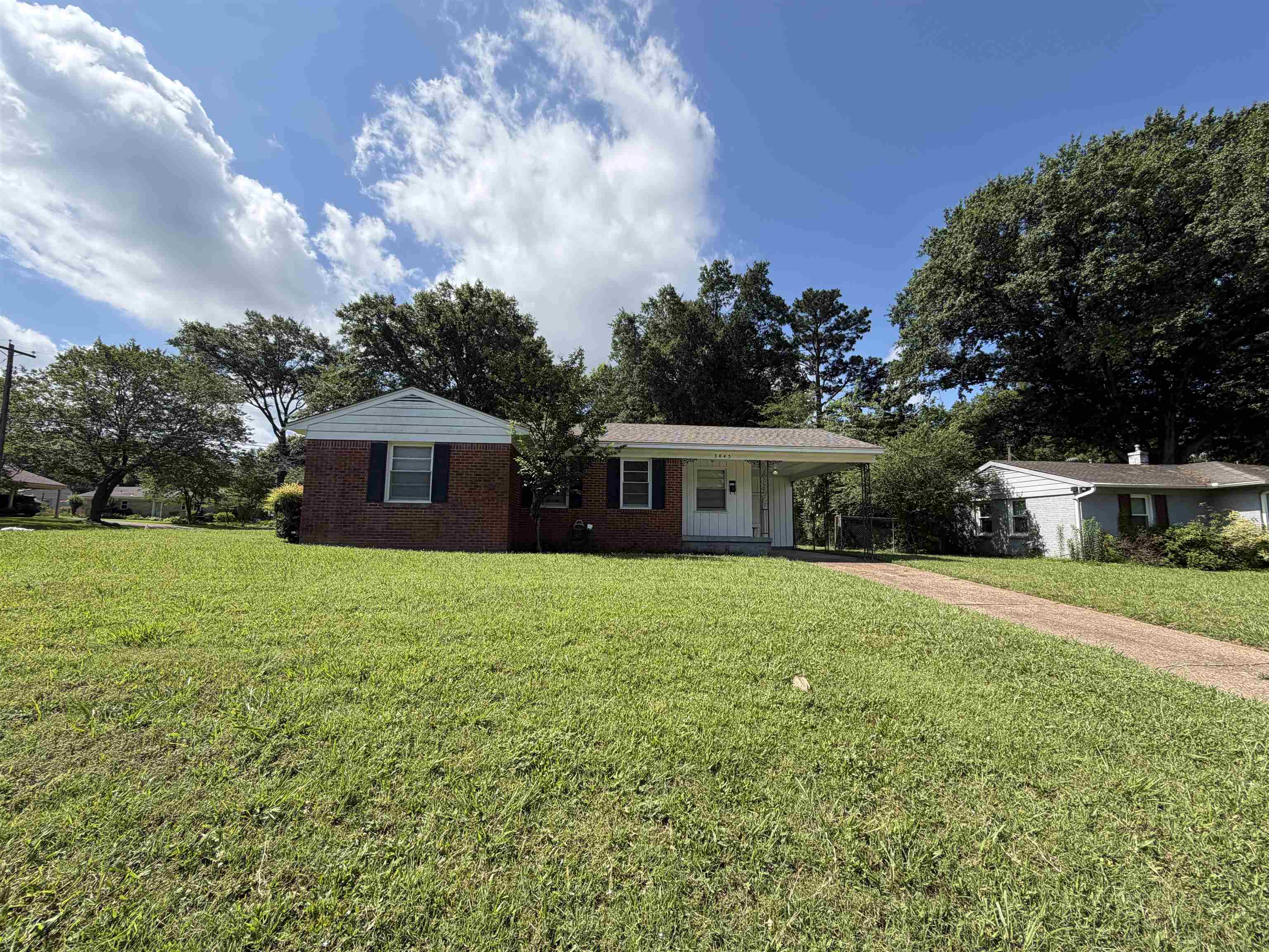 5045 Flamingo Road Memphis, TN 38117 - Photo 1 of 10