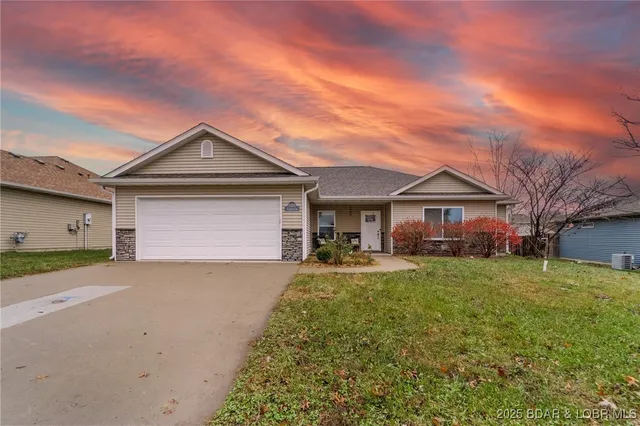 $289,900 | 5715 Camden Circle, Columbia, MO 65201