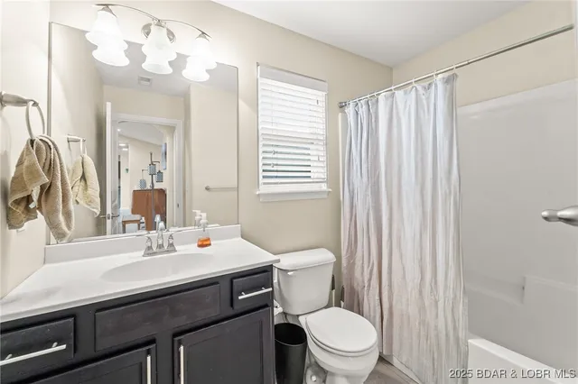 $284,000 | 5715 Camden Circle, Columbia, MO 65201