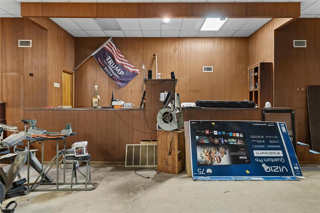 300 Martin Street Lone Star, TX 75668 - Photo 20 of 31 Stage