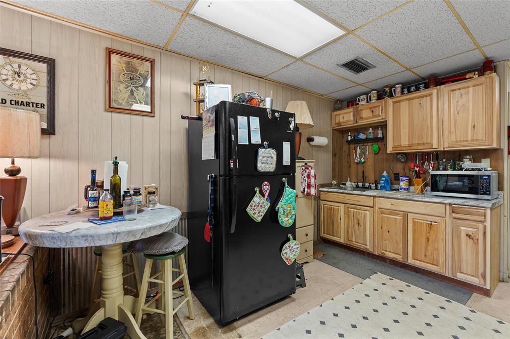 300 Martin Street Lone Star, TX 75668 - Photo 9 of 31