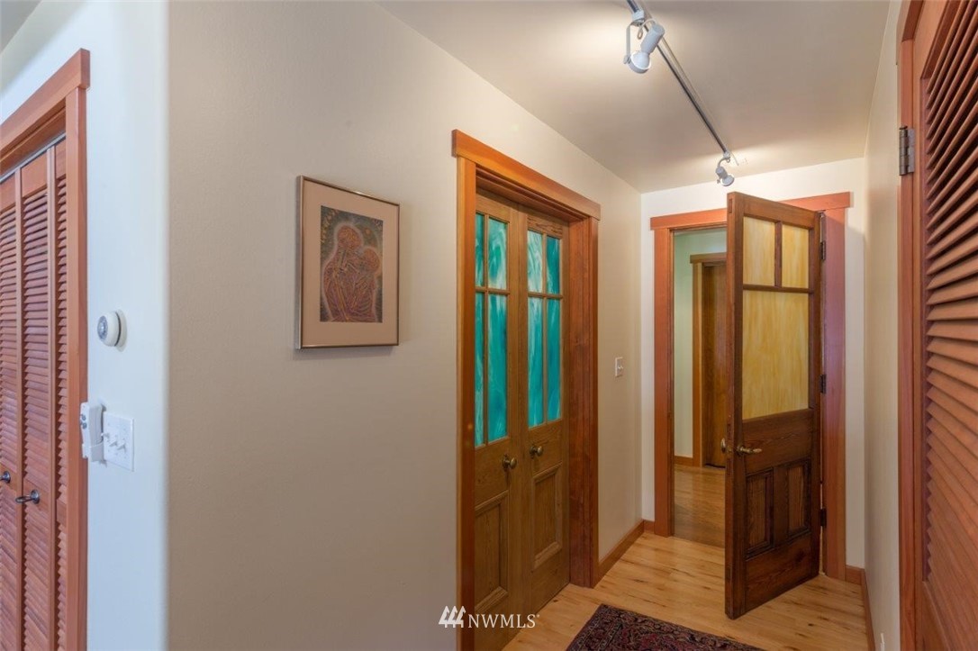155 East Beach Road Nordland, WA 98358 - Photo 13 of 25 Gallery Image 13