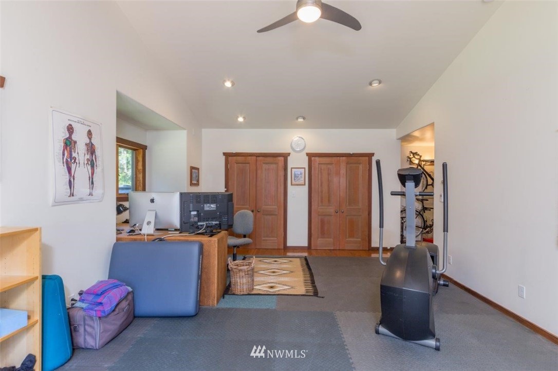 155 East Beach Road Nordland, WA 98358 - Photo 17 of 25 Gallery Image 17