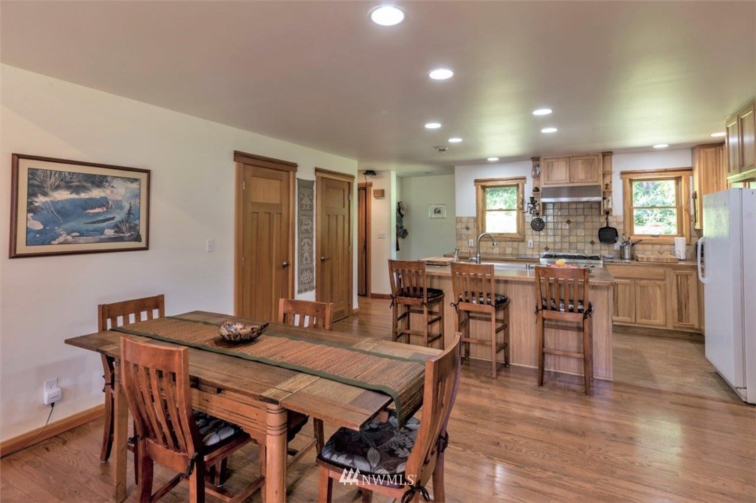 155 East Beach Road Nordland, WA 98358 - Photo 6 of 25 Gallery Image 6