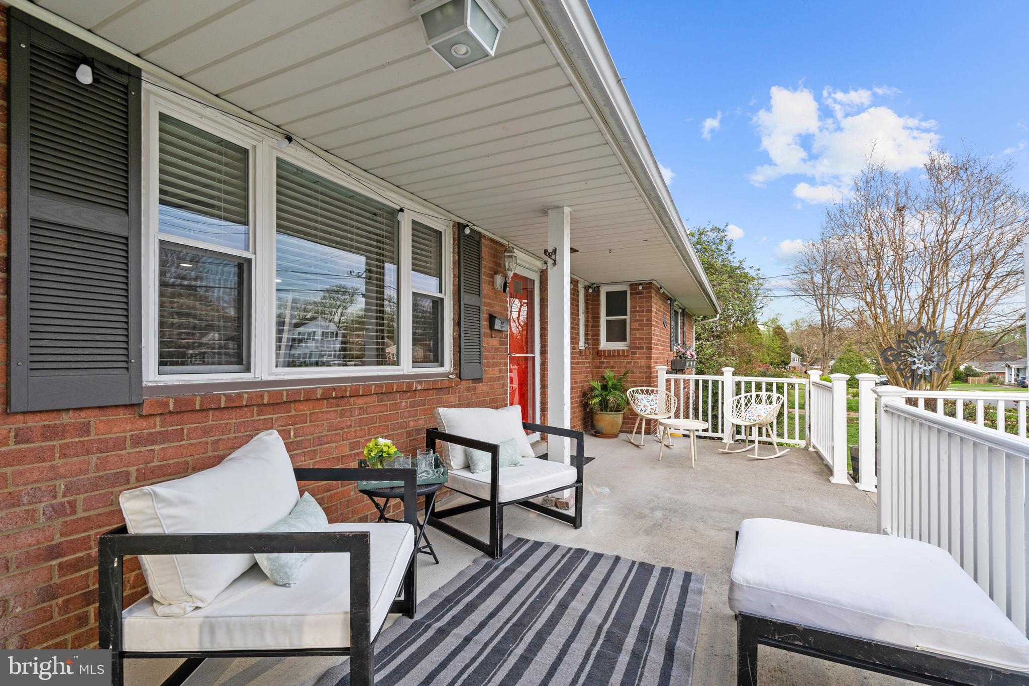 7316 Gresham Street Springfield, VA 22151 - Photo 2 of 58 Gallery Image 2