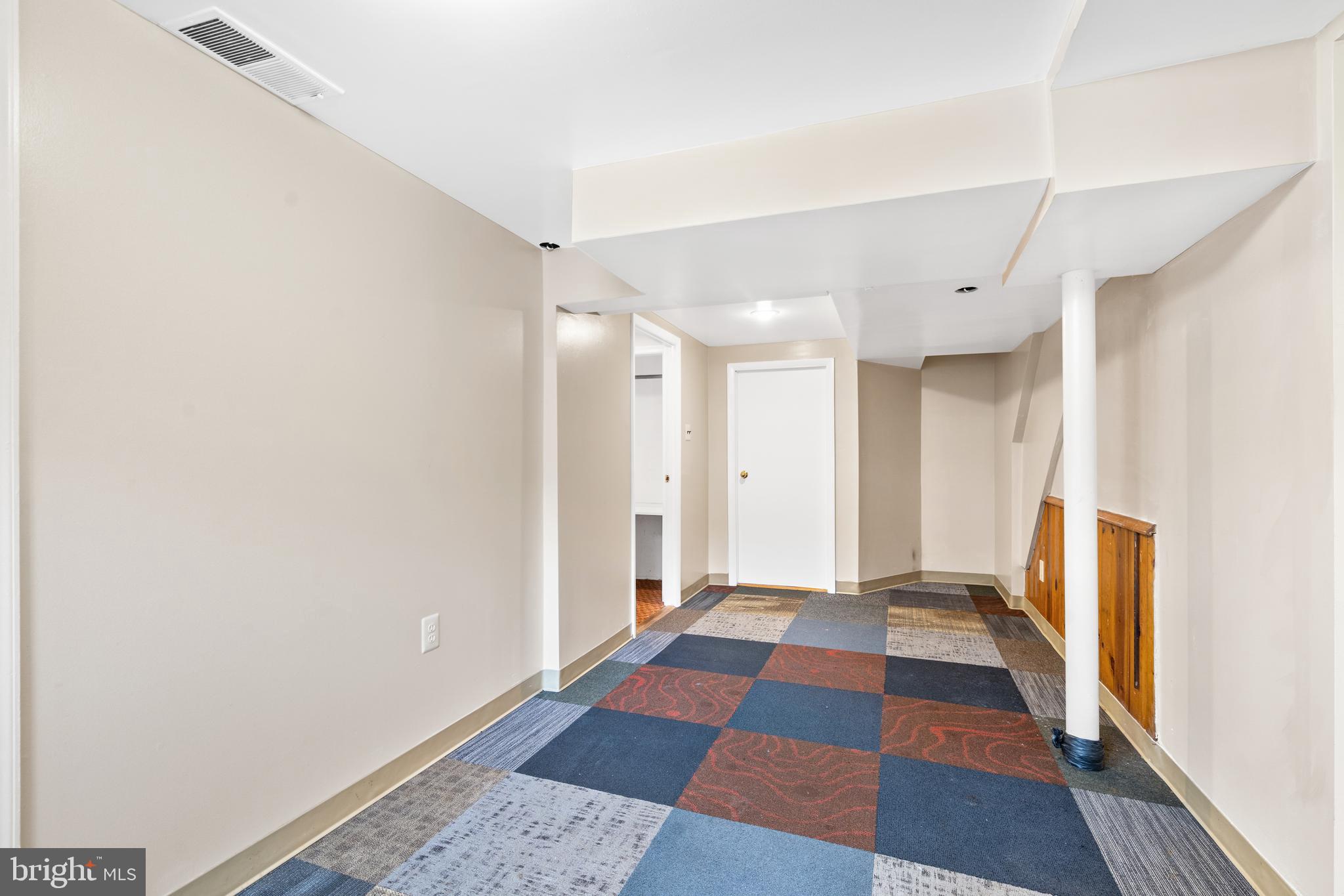 7316 Gresham Street Springfield, VA 22151 - Photo 38 of 58 Gallery Image 38