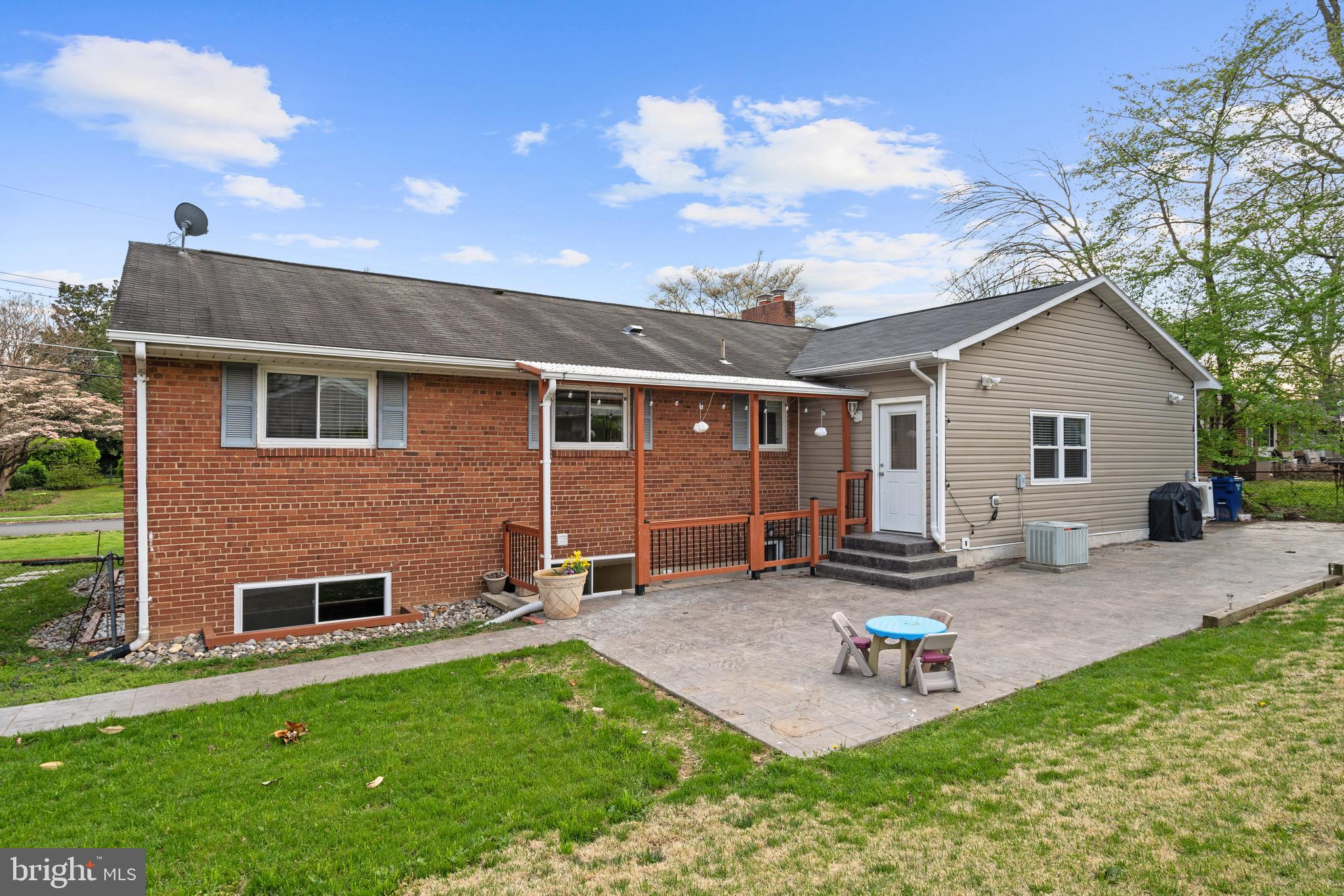 7316 Gresham Street Springfield, VA 22151 - Photo 45 of 58 Gallery Image 45