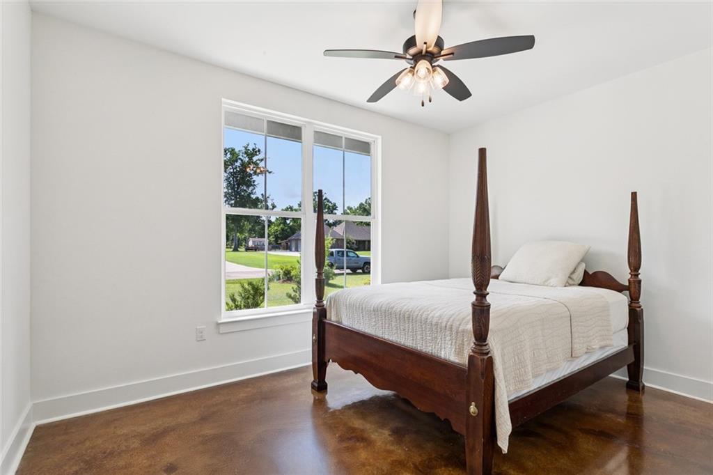 20240 Fairway Drive Springfield, LA 70462 - Photo 14 of 21