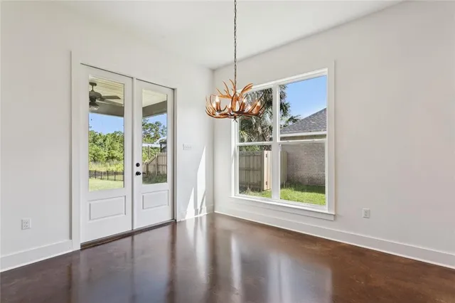 $400,000 | 20240 Fairway Drive, Springfield, LA 70462