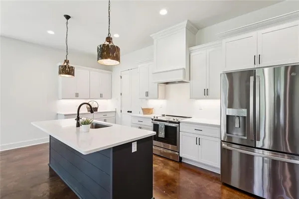 $395,000 | 20240 Fairway Drive, Springfield, LA 70462