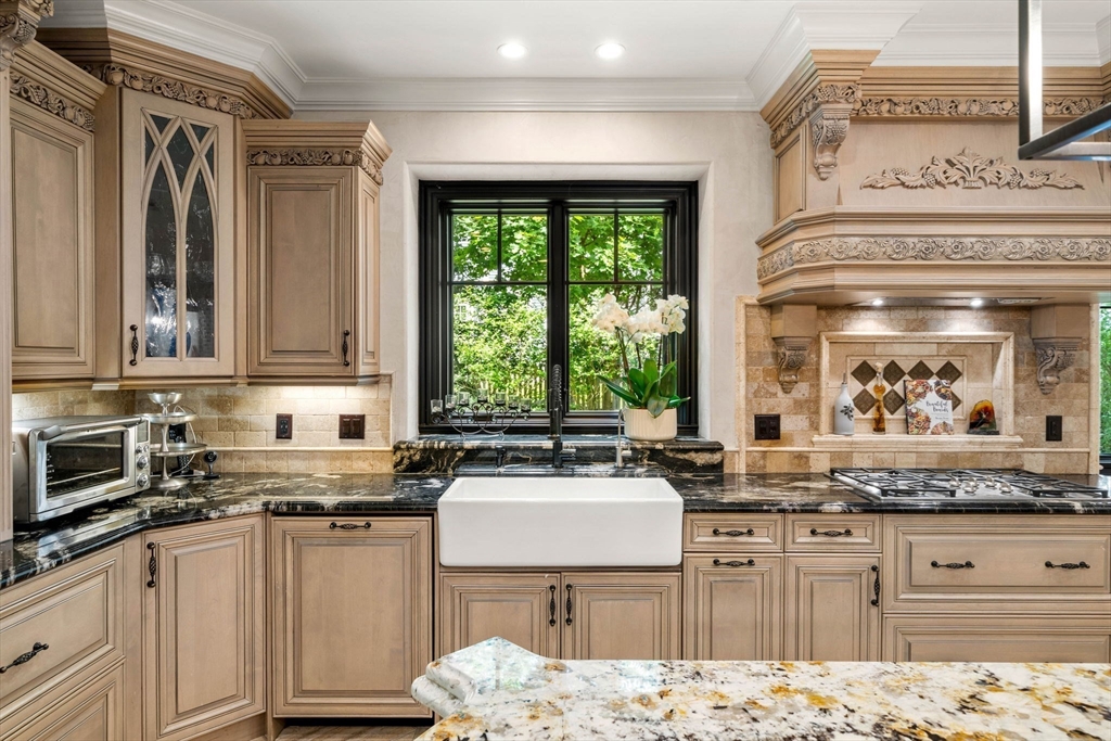 20 Boulder Road Newton, MA 02459 - Photo 13 of 41