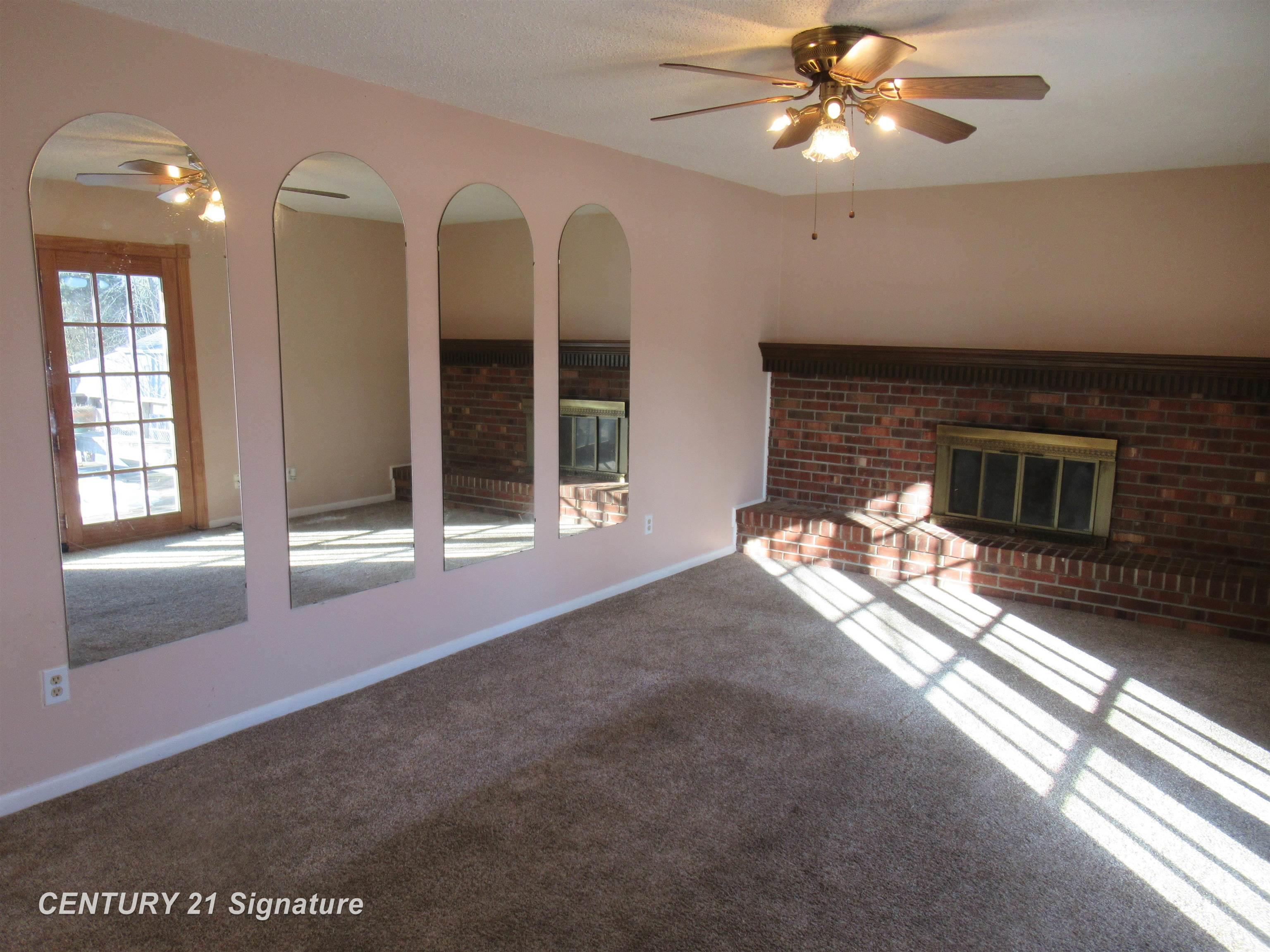 7283 Calkins Road Flint, MI 48532 - Photo 15 of 35 50166311-1165c330-d933-4945-bc0c-ecd429f113e1.JPG