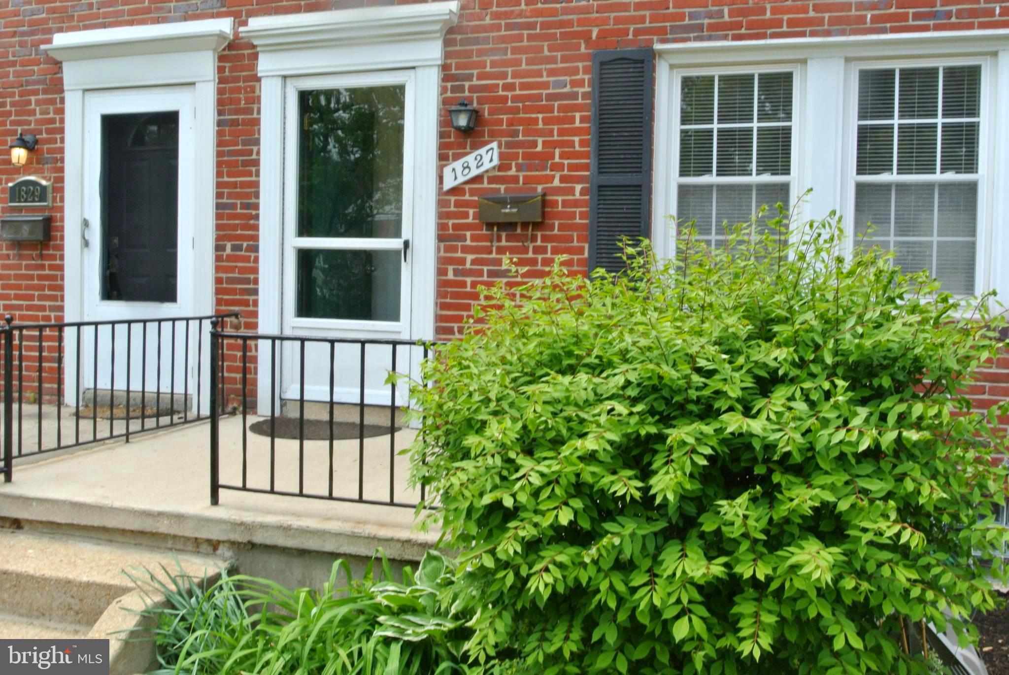1827 Glen Ridge Road Towson, MD 21286 - Photo 2 of 39 Lush mature bushes