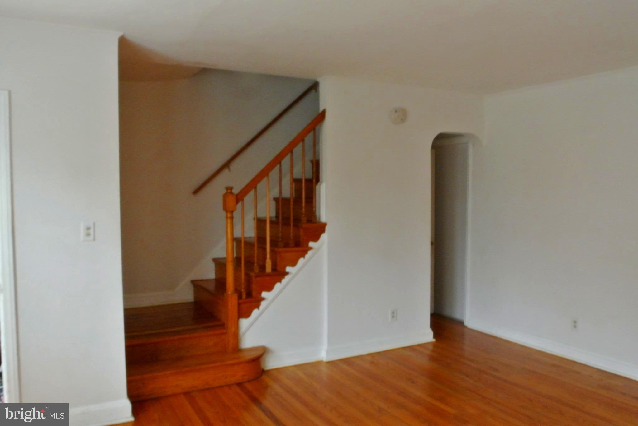 1827 Glen Ridge Road Towson, MD 21286 - Photo 6 of 39 Gleaming floors