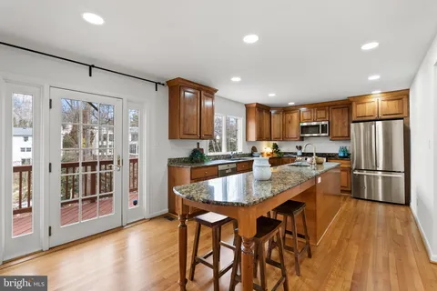 $1,550,000 | 7819 English Way, Bethesda, MD 20817