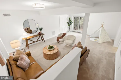 $1,550,000 | 7819 English Way, Bethesda, MD 20817