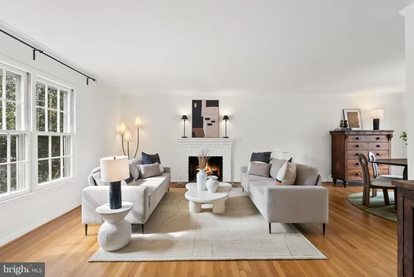 $1,499,000 | 7819 English Way, Bethesda, MD 20817