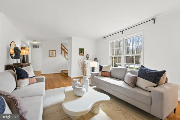 $1,499,000 | 7819 English Way, Bethesda, MD 20817