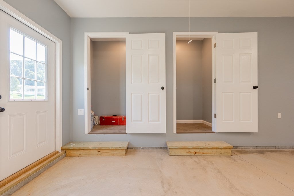 205 Ivanhoe Road Max Meadows, VA 24360 - Photo 19 of 60 Gallery Image 19