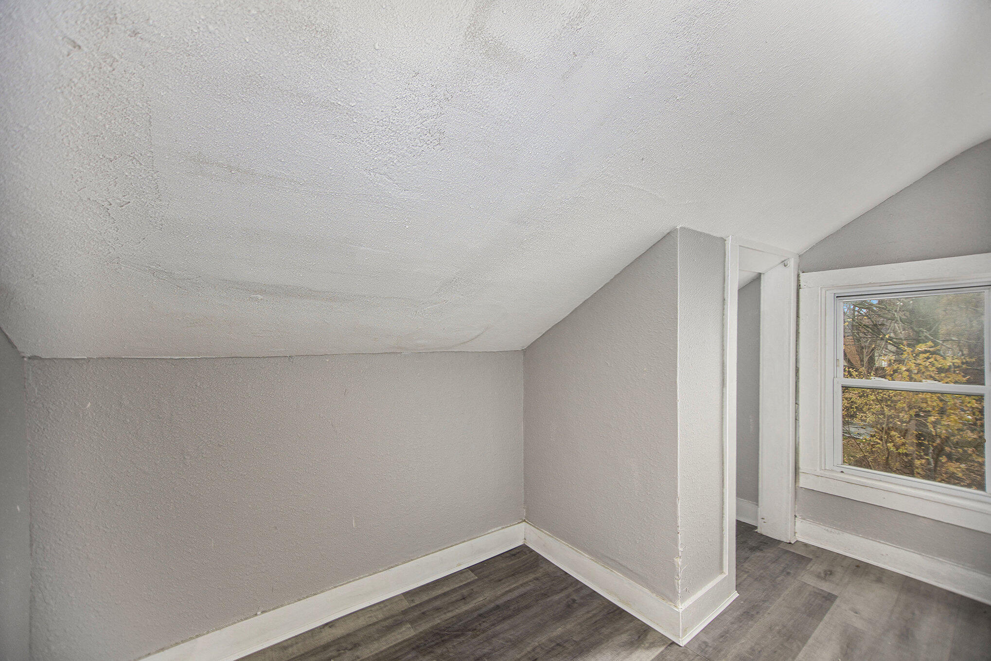 1119 Spring Street Muskegon, MI 49442 - Photo 23 of 31 spring 23