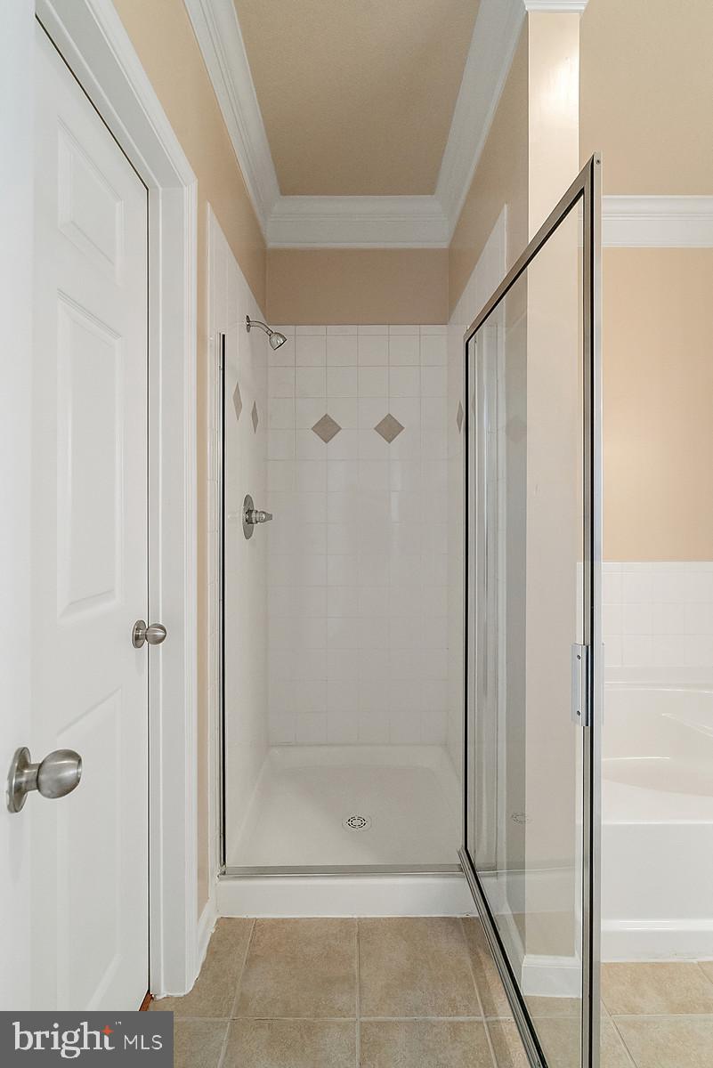 508 Sunset View Terrace Southeast, Unit 306 Leesburg, VA 20175 - Photo 29 of 46