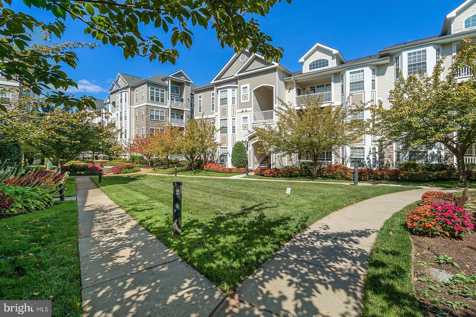 508 Sunset View Terrace Southeast, Unit 306 Leesburg, VA 20175 - Photo 36 of 46
