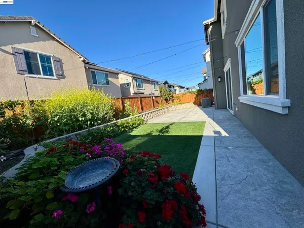 a view of a basket ball ground