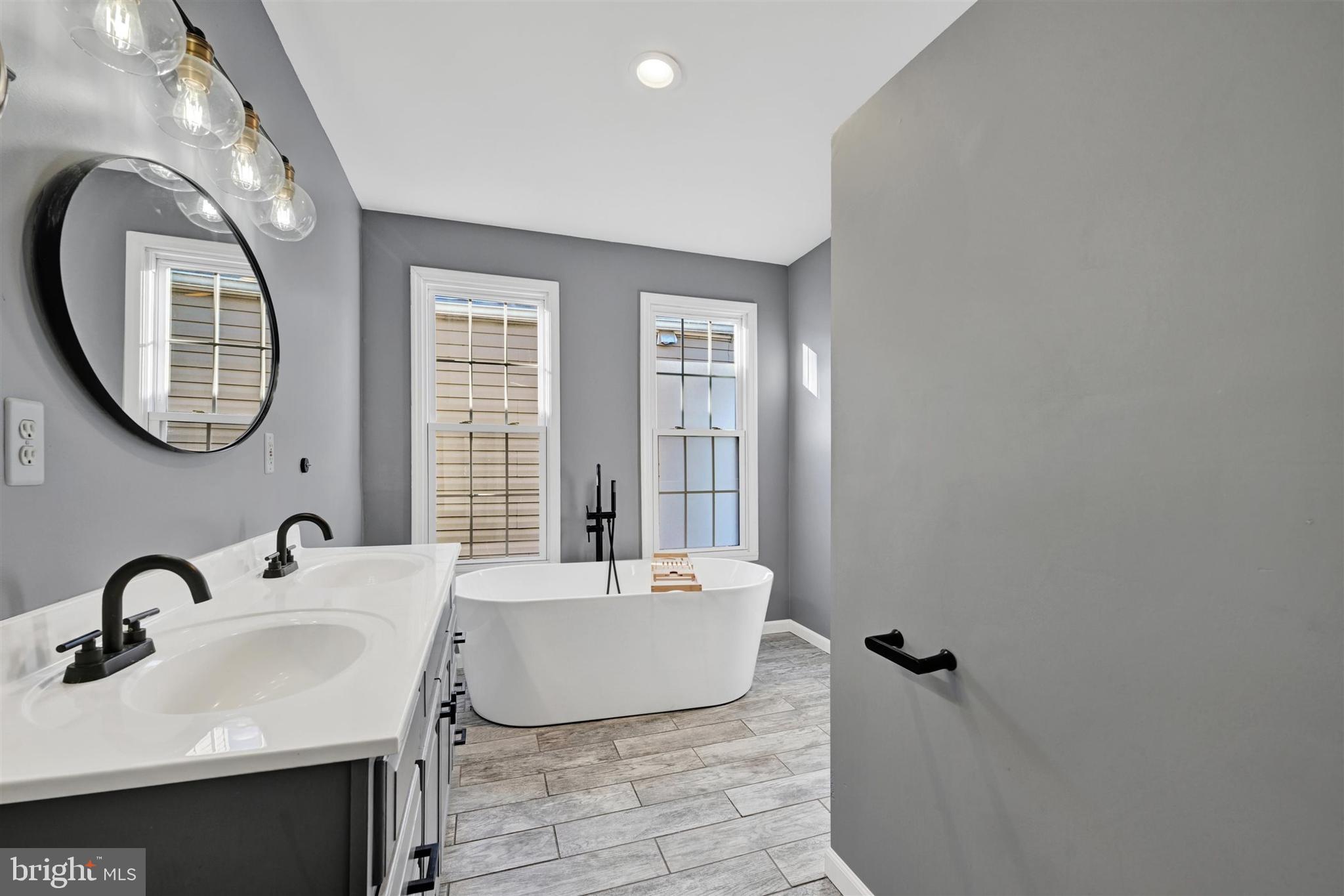 2527 Foster Avenue Baltimore, MD 21224 - Photo 20 of 35