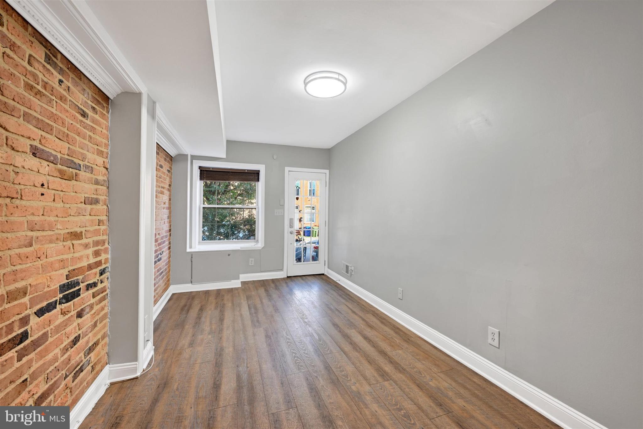 2527 Foster Avenue Baltimore, MD 21224 - Photo 8 of 35