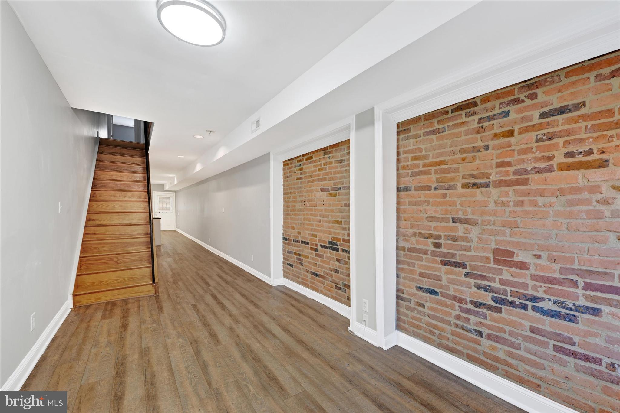 2527 Foster Avenue Baltimore, MD 21224 - Photo 10 of 35