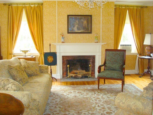 82 Common Road Townshend, VT 05353 - Photo 8 of 36