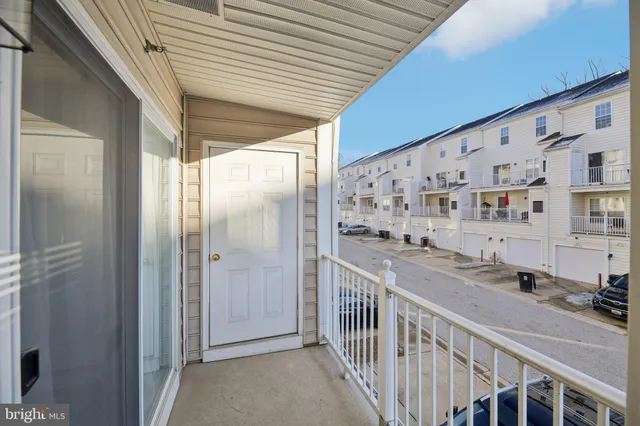 $369,900 | 12300 Rollys Ridge Avenue, Unit 1101, Upper Marlboro, MD 20774
