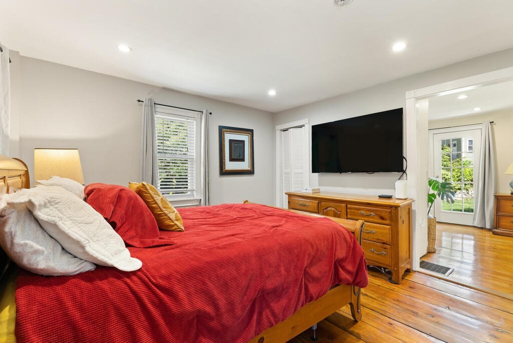 118 Washington Street Hudson, MA 01749 - Photo 26 of 36 Gallery Image 26