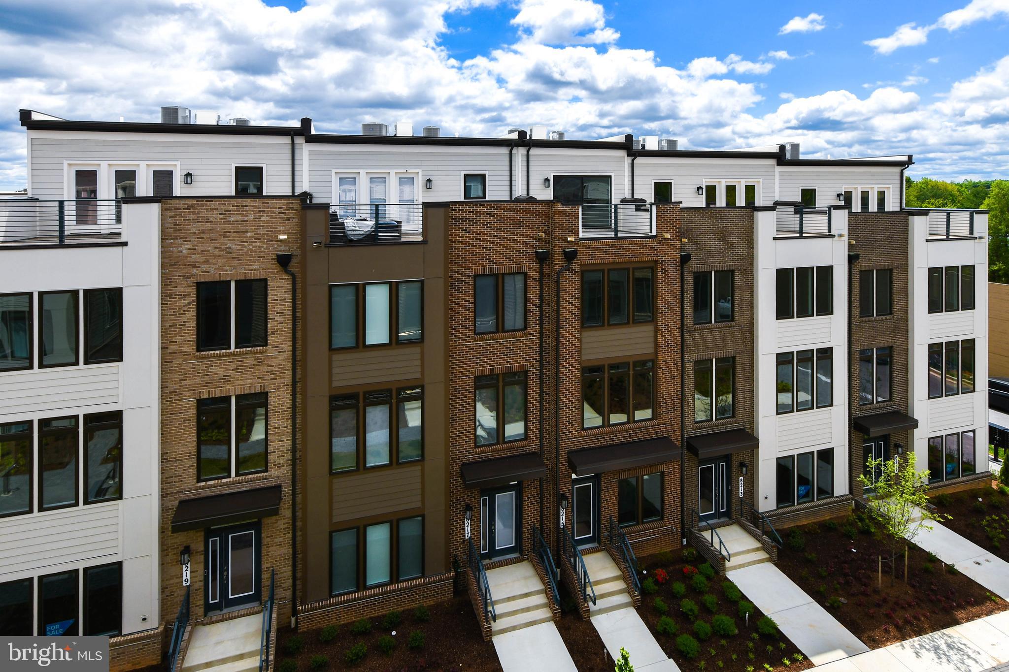 8225 Front Loop Rockville, MD 20855 - Photo 20 of 25