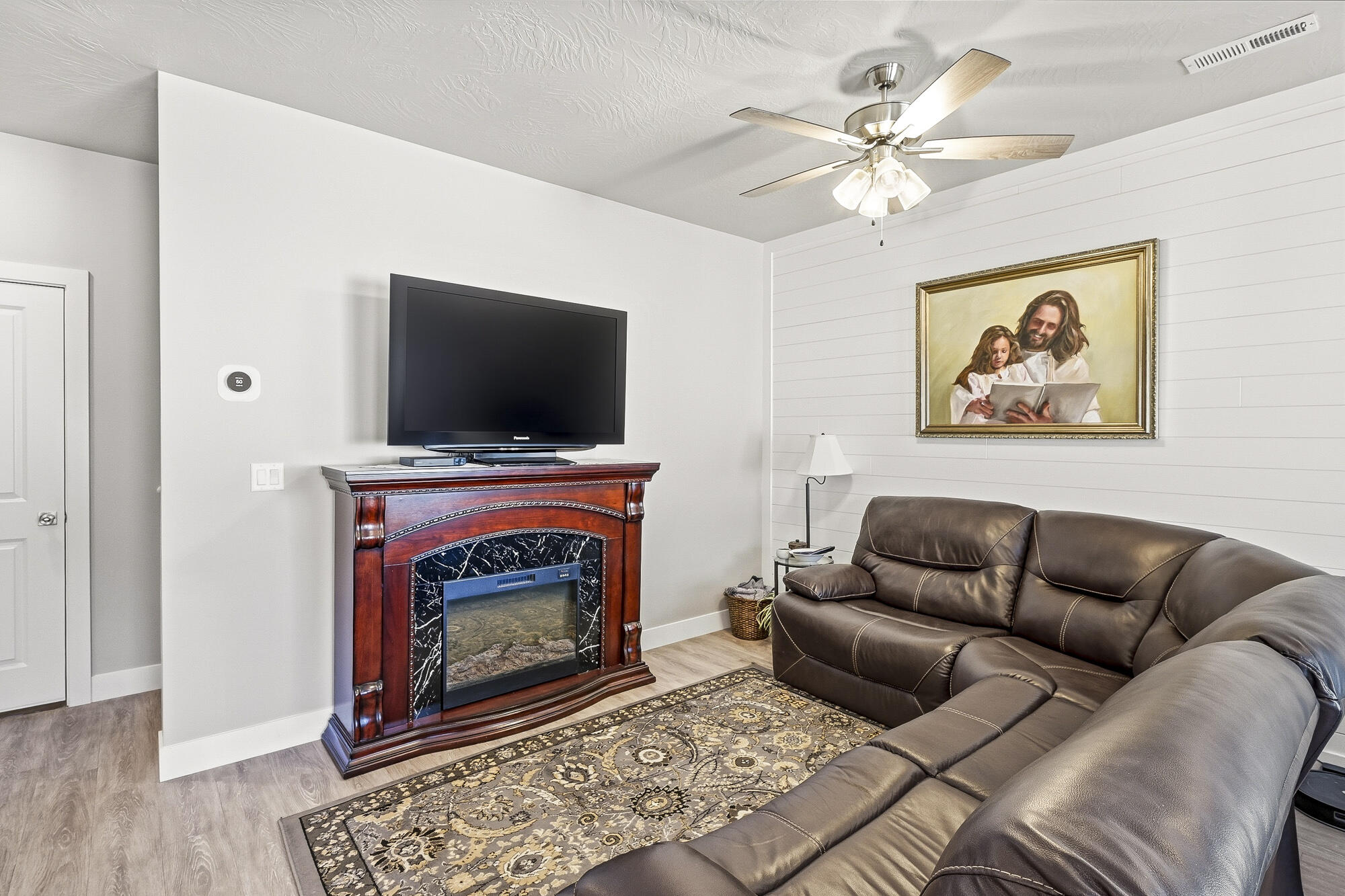 3060 North 125 East Cedar City, UT 84721 - Photo 9 of 34 3060 N 125 E-18