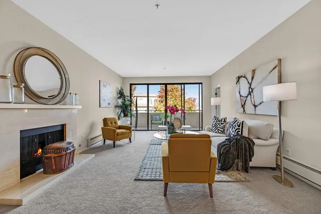 $1,198,000 | 1515 Floribunda Avenue, Unit 302, Burlingame, CA 94010