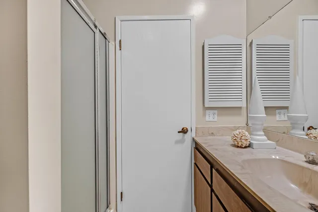 $1,198,000 | 1515 Floribunda Avenue, Unit 302, Burlingame, CA 94010