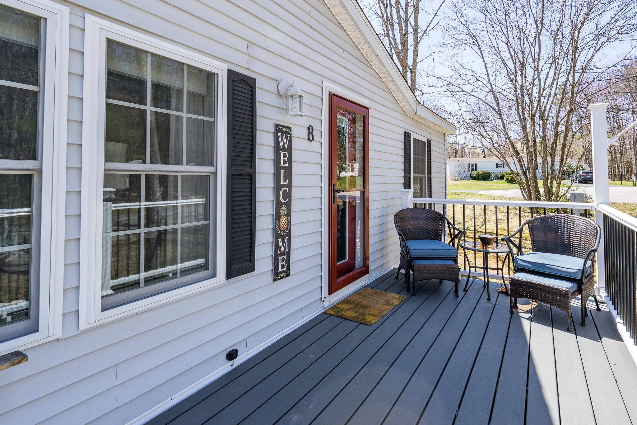 8 Burr Court Rochester, NH 03868 - Photo 3 of 38 Gallery Image 3