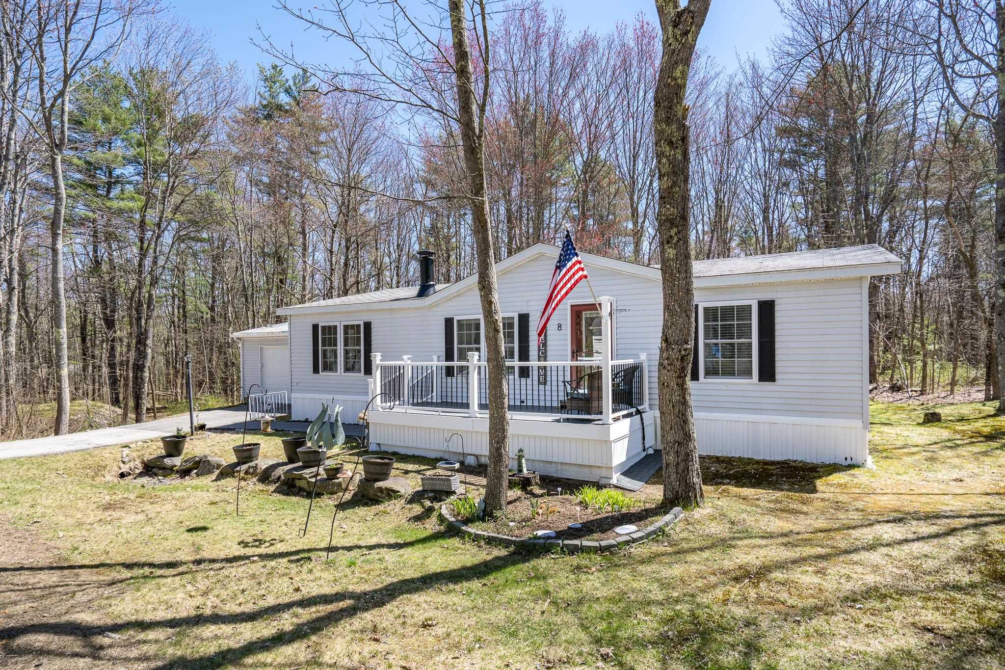 8 Burr Court Rochester, NH 03868 - Photo 32 of 38 Gallery Image 32