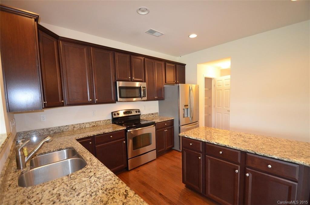 2099 Clover Hill Road Fort Mill, SC 29707 - Photo 4 of 18 Gallery Image 4