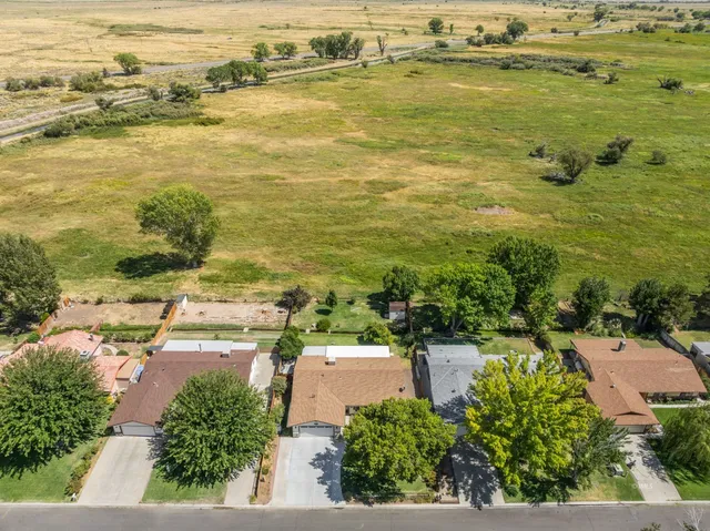 $480,000 | 134 Elmcrest Drive, Big Pine, CA 93513