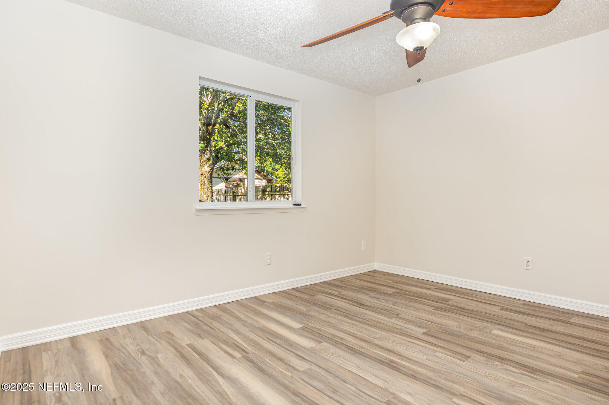 11562 West Ride Drive Jacksonville, FL 32223 - Photo 17 of 31 015_file_847