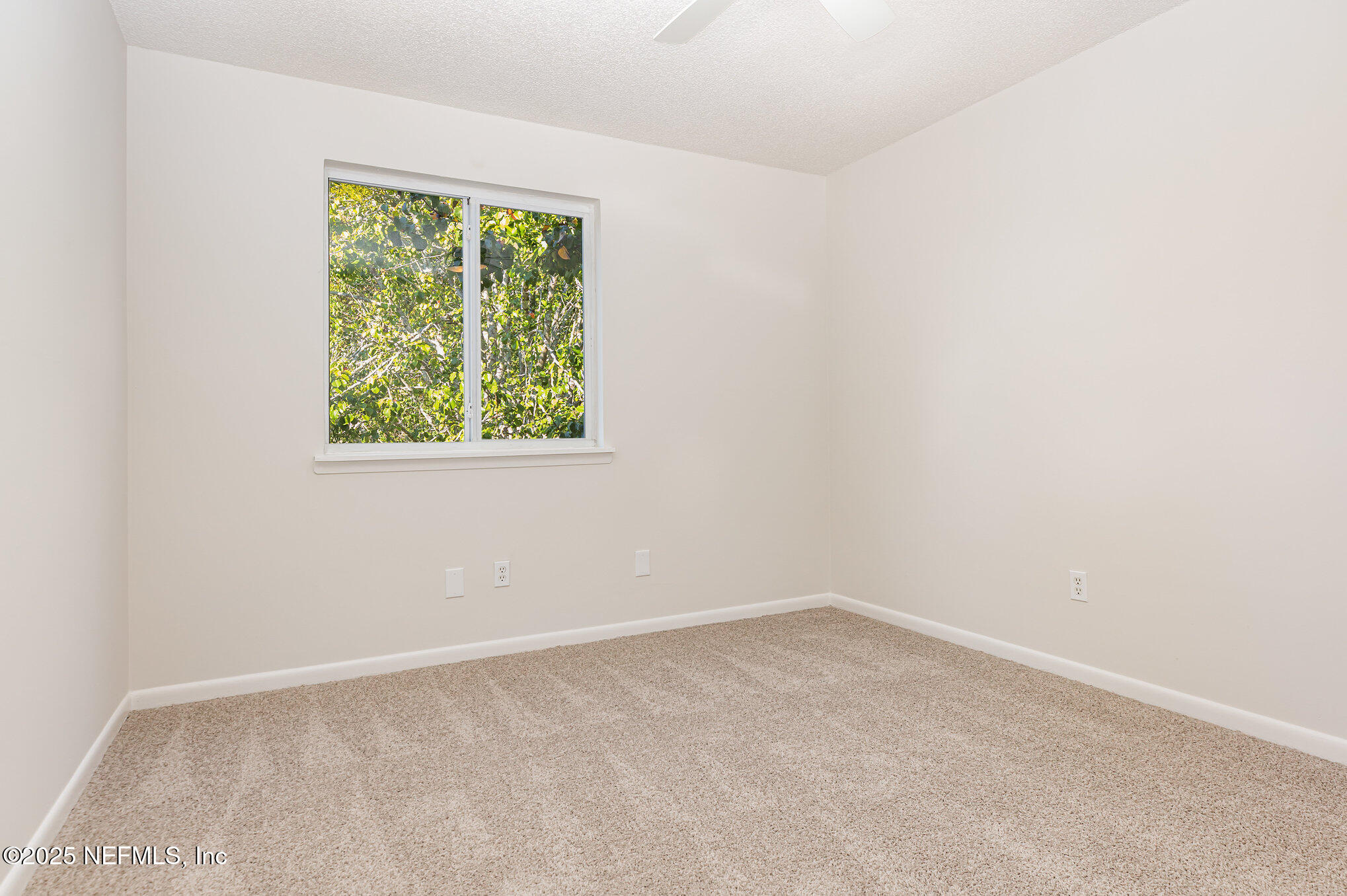 11562 West Ride Drive Jacksonville, FL 32223 - Photo 23 of 31 021_file_877