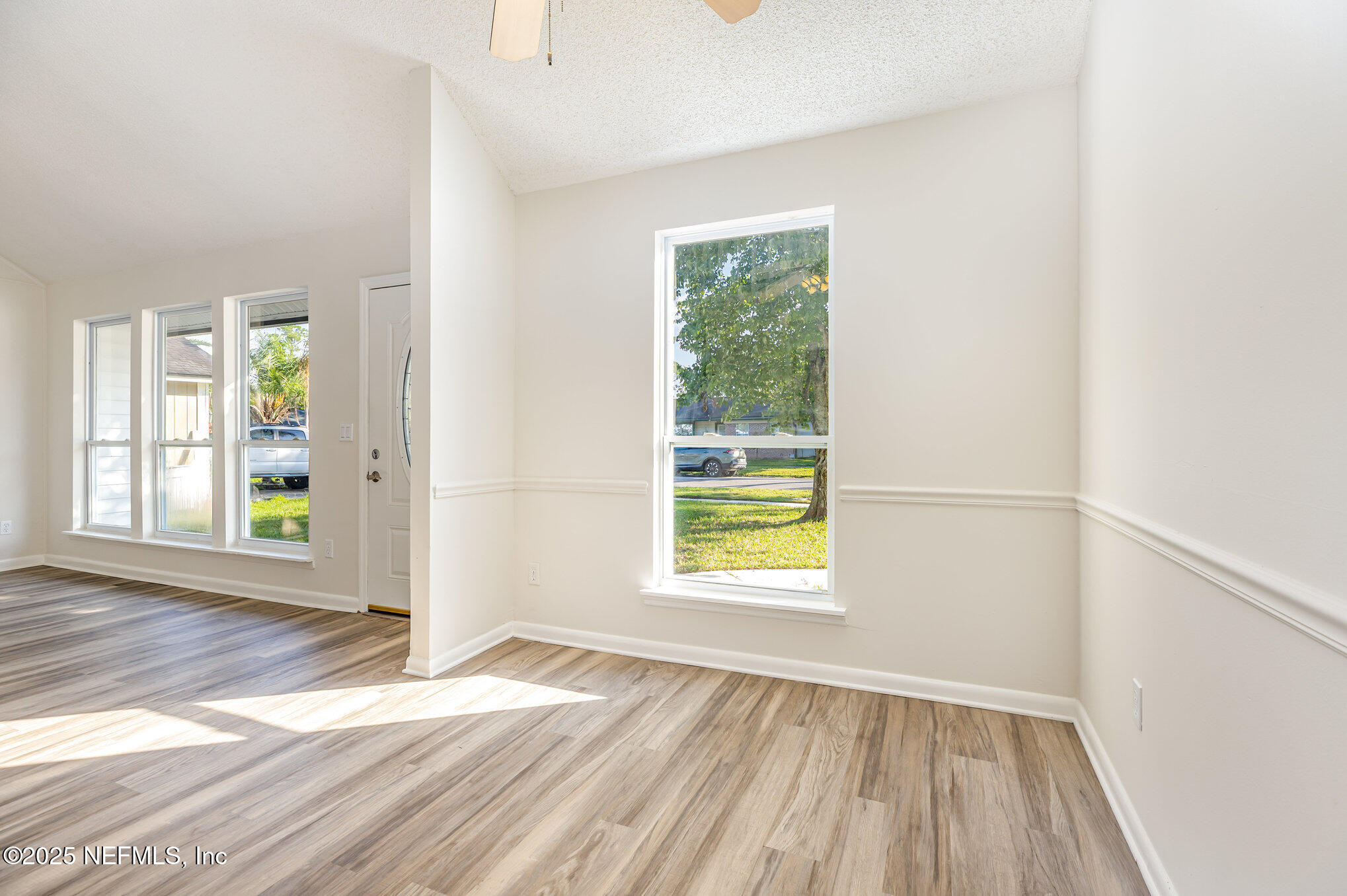 11562 West Ride Drive Jacksonville, FL 32223 - Photo 9 of 31 009_file_949