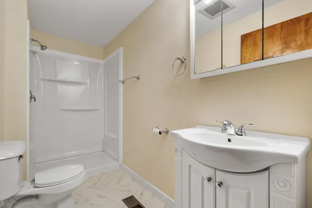 $174,900 | 2845 Harvey Street, La Crosse, WI 54603