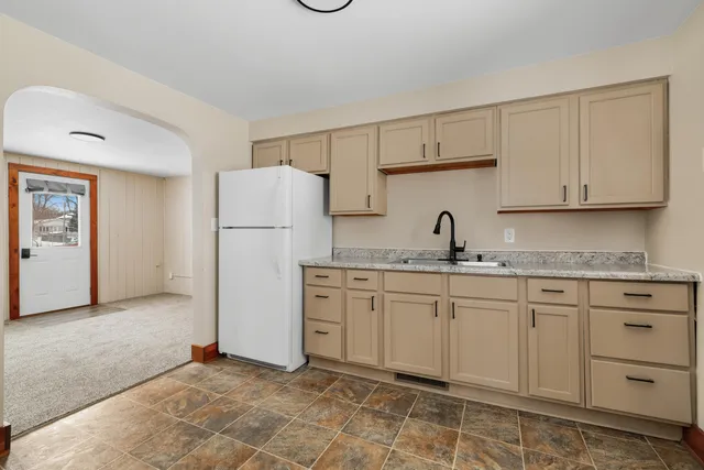 $174,900 | 2845 Harvey Street, La Crosse, WI 54603