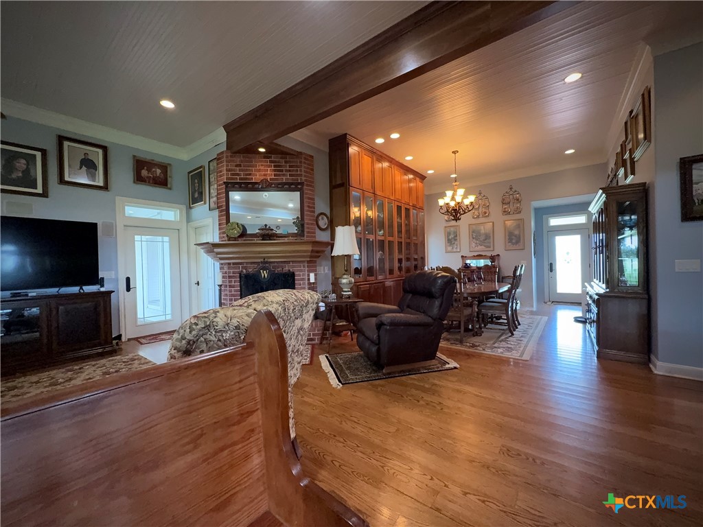257 Whitaker Road Port Lavaca, TX 77979 - Photo 10 of 37 a living room with furniture and a flat screen tv