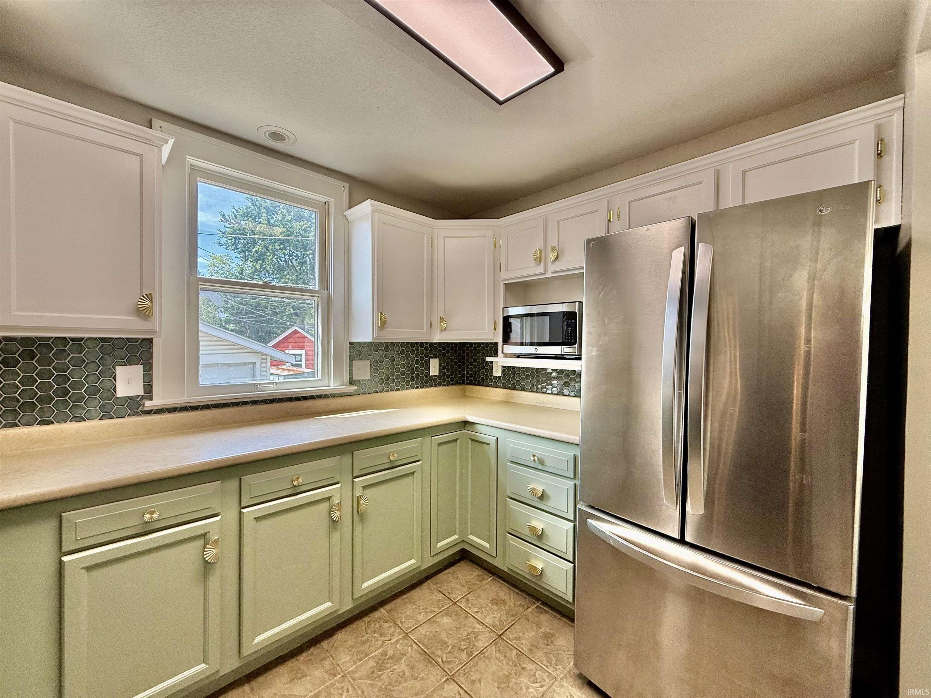 2505 Oakridge Road Fort Wayne, IN 46805 - Photo 17 of 38 Gallery Image 17