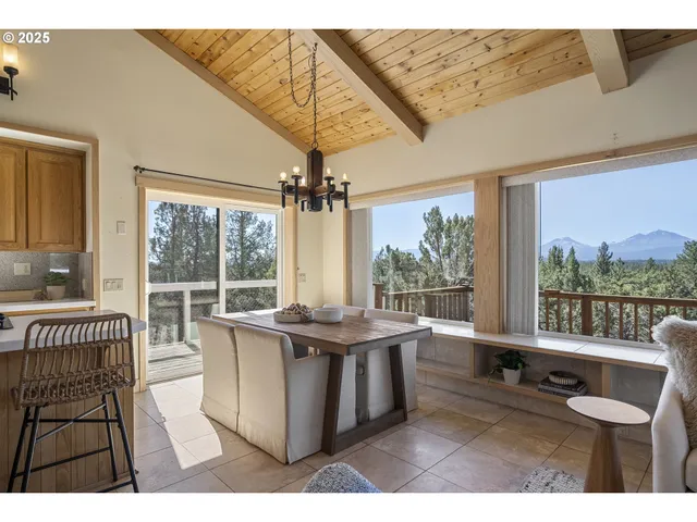 $795,000 | 16966 Canyon Crest Drive, Sisters, OR 97759