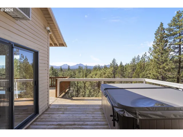 $795,000 | 16966 Canyon Crest Drive, Sisters, OR 97759